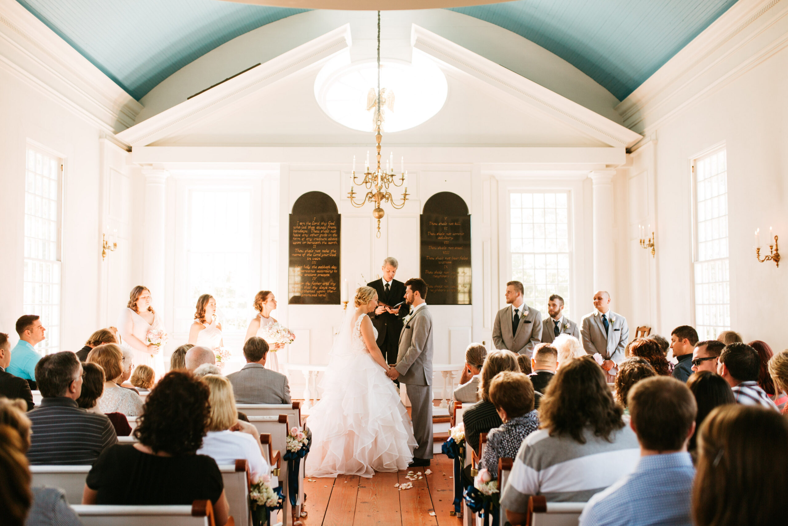 View More: http://courtneysmithphoto.pass.us/julieandjimmie