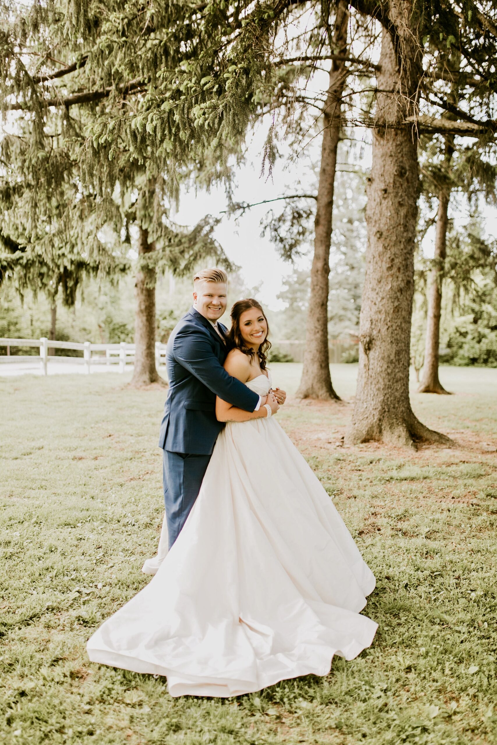 View More: http://courtneysmithphoto.pass.us/spring-styled-shoot