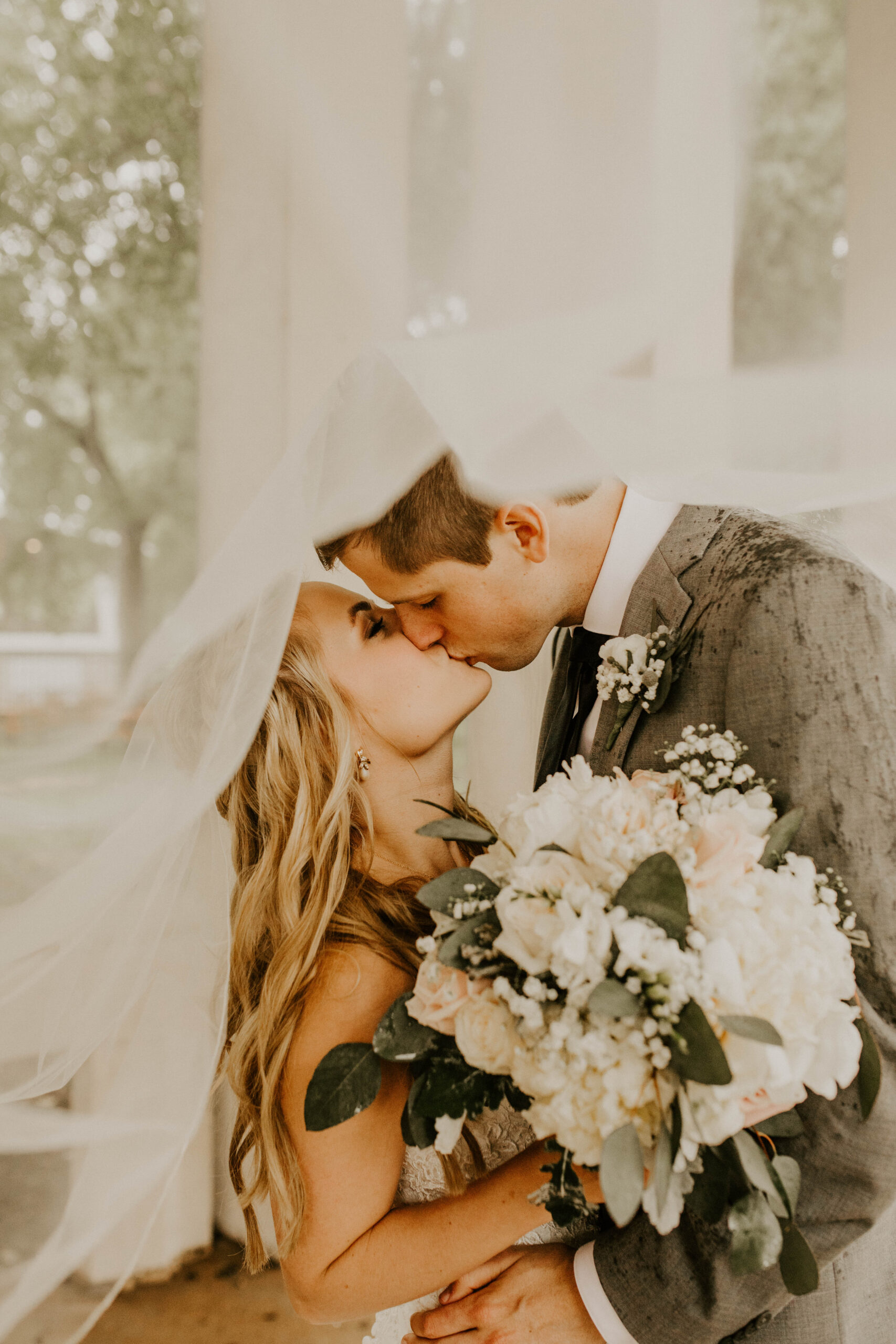 Windows on Washington Wedding Abby + Steve St. Louis St. Louis Wedding Photographer Allison Slater Photography335
