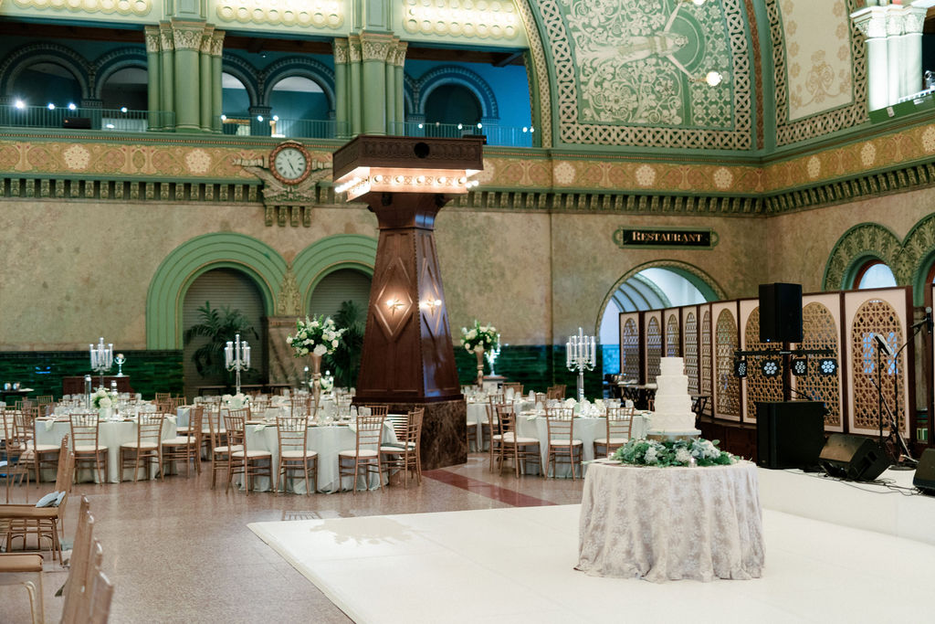 Union Station Hotel Grand Hall Wedding in Saint Louis, Missouri