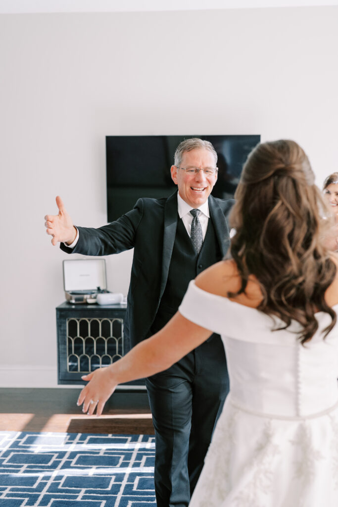 first look with father of the bride